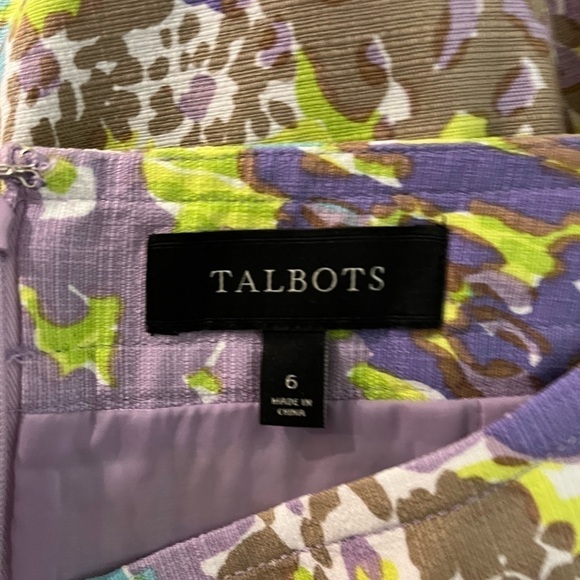 Gorgeous Floral Lilac and Green Talbots Skirt 6 - Picture 4 of 7